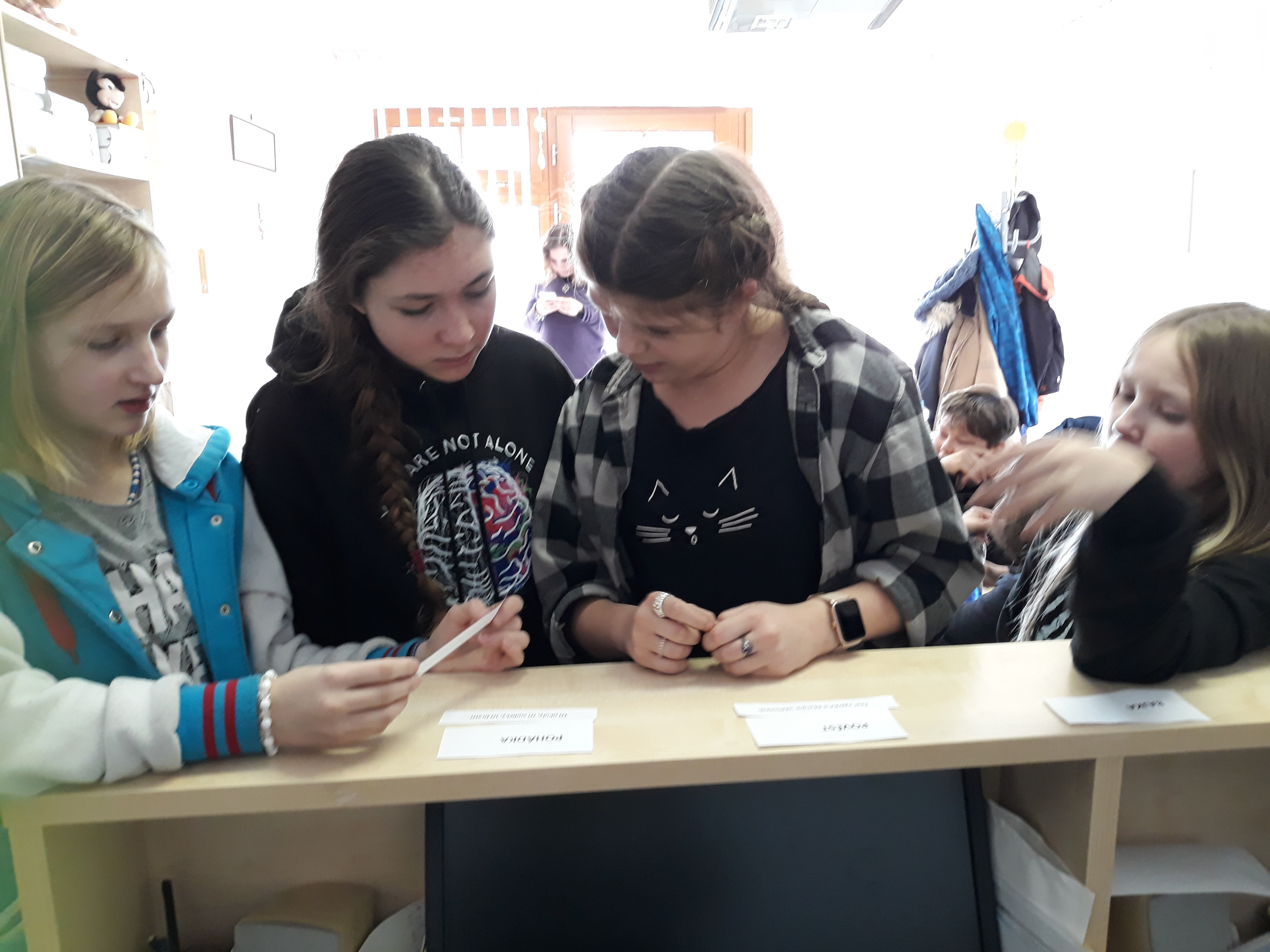 6. třída v knihovně